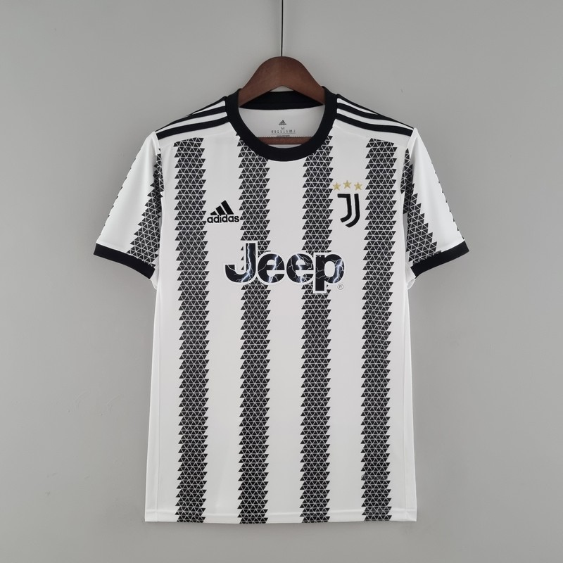 Images/Blog/y0Y5lFj7-เสื้อบอล ยูเวนตุส ยูเว่ ทีมเหย้า สีขาวดำ 2022-2023 เกรด AAA Juventus home shirt 2022-23 Thailand Quality AAA Fans Issue - SCC SPORTS_12.jpg